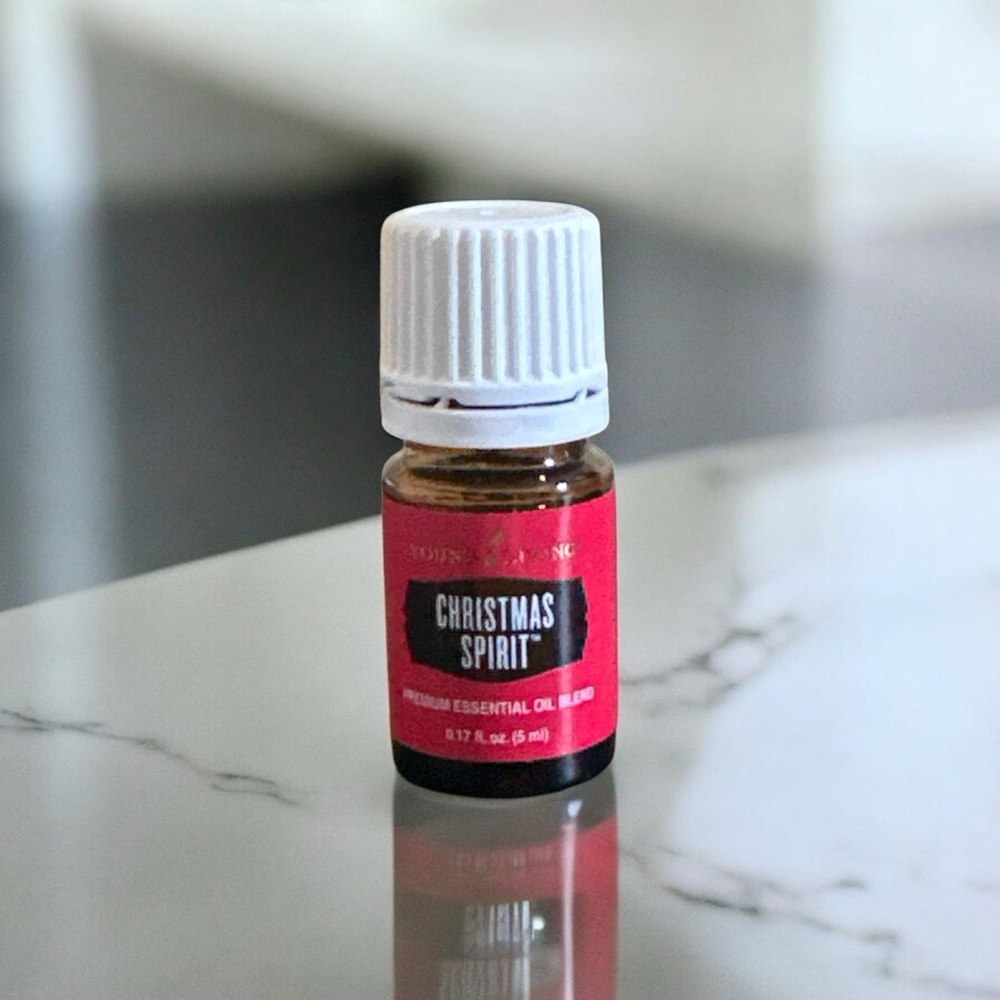 Young Living Christmas Spirit Essential Oil - Red and White